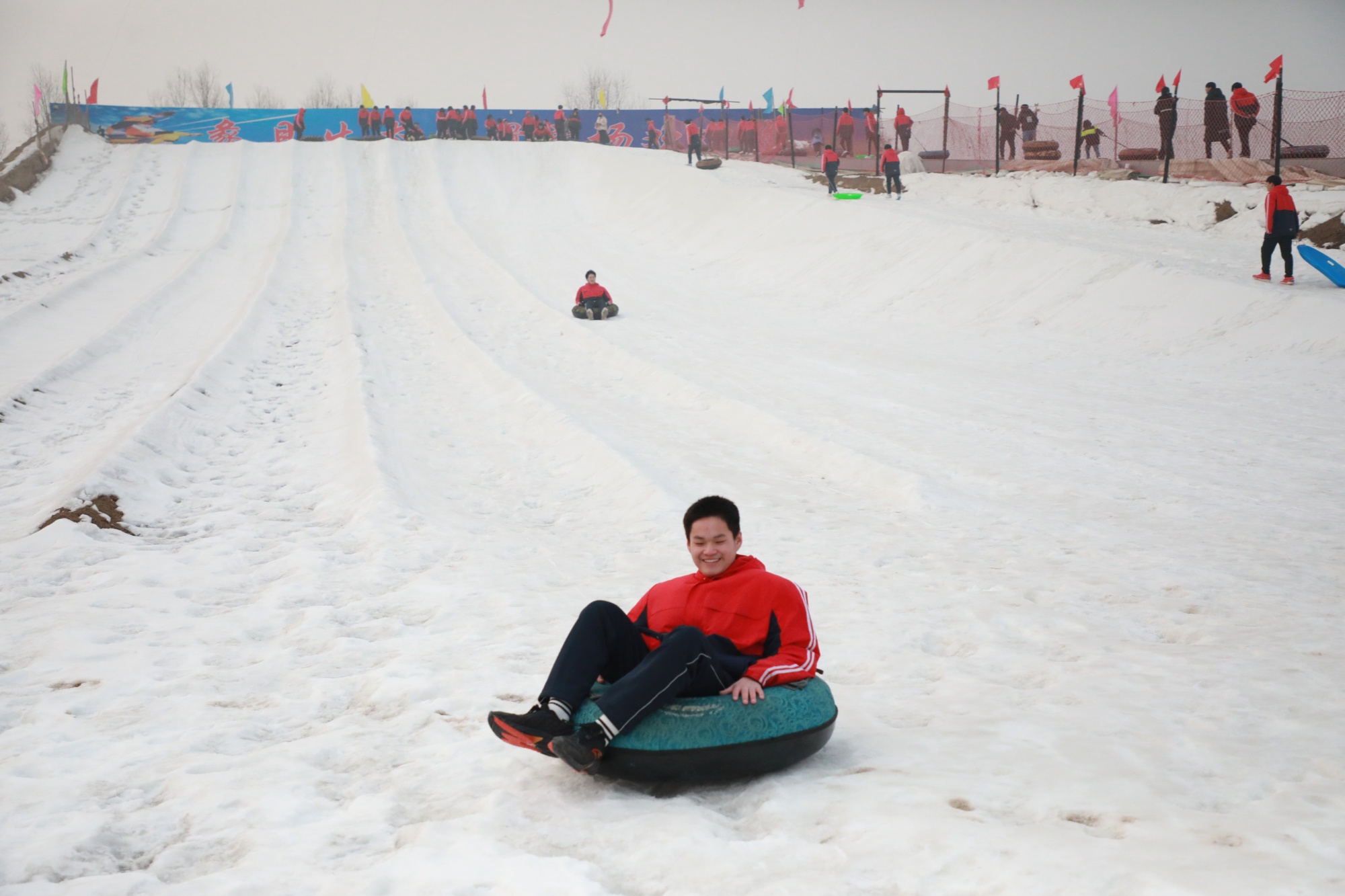 河北蠡县：2024年冰雪“三进”暨“冰雪嘉年华”活动启幕(图2)