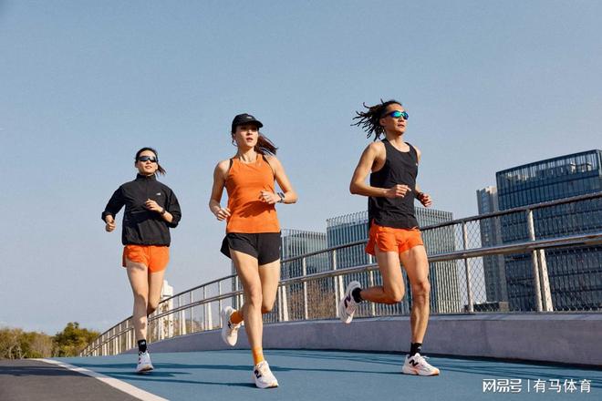 活力蓄能春日开跑！NewBalance发布全新活力蓄能系列跑鞋(图4)